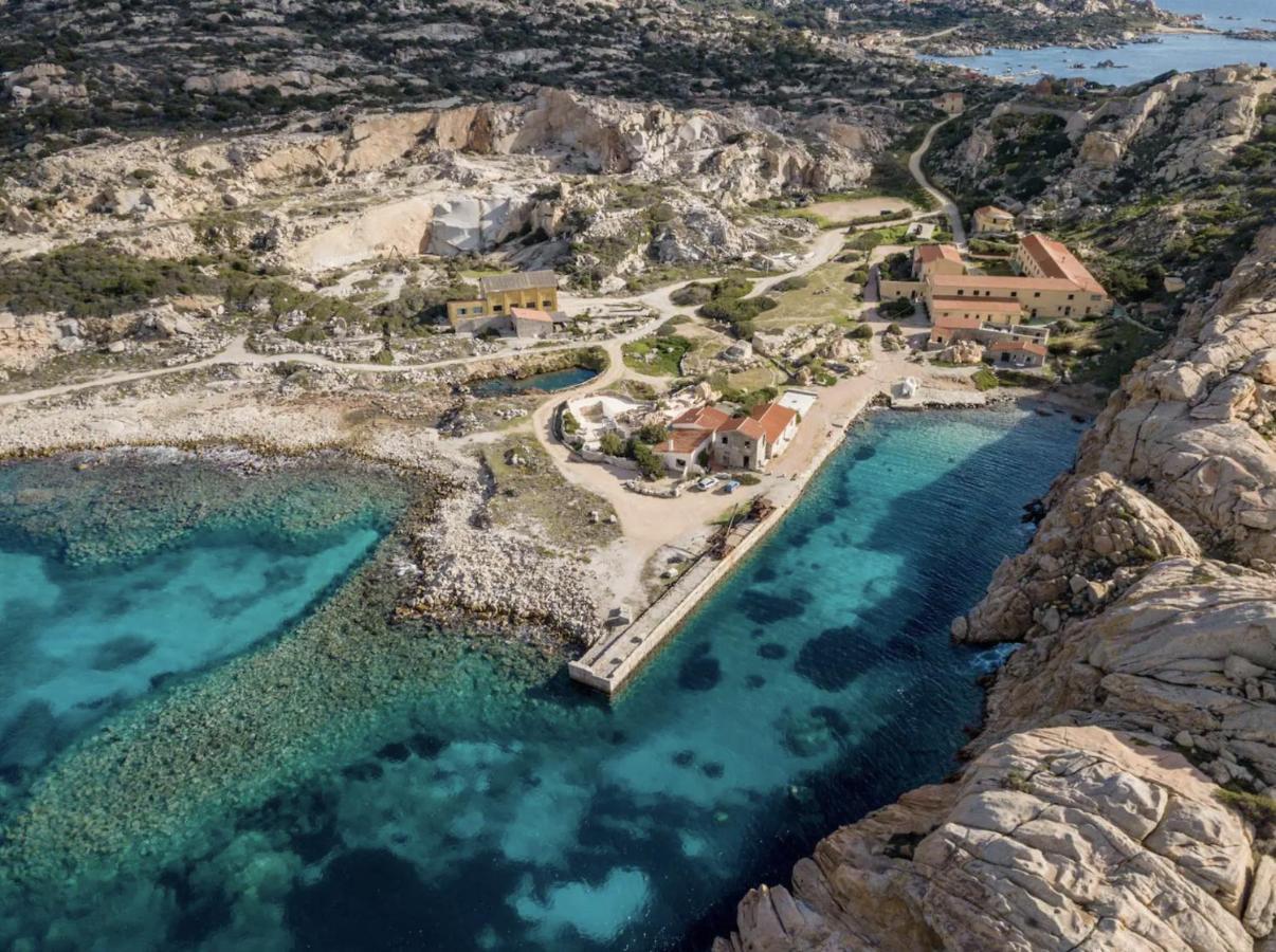 Residence Cala Francese - Case Sul Mare La Maddalena  Dış mekan fotoğraf