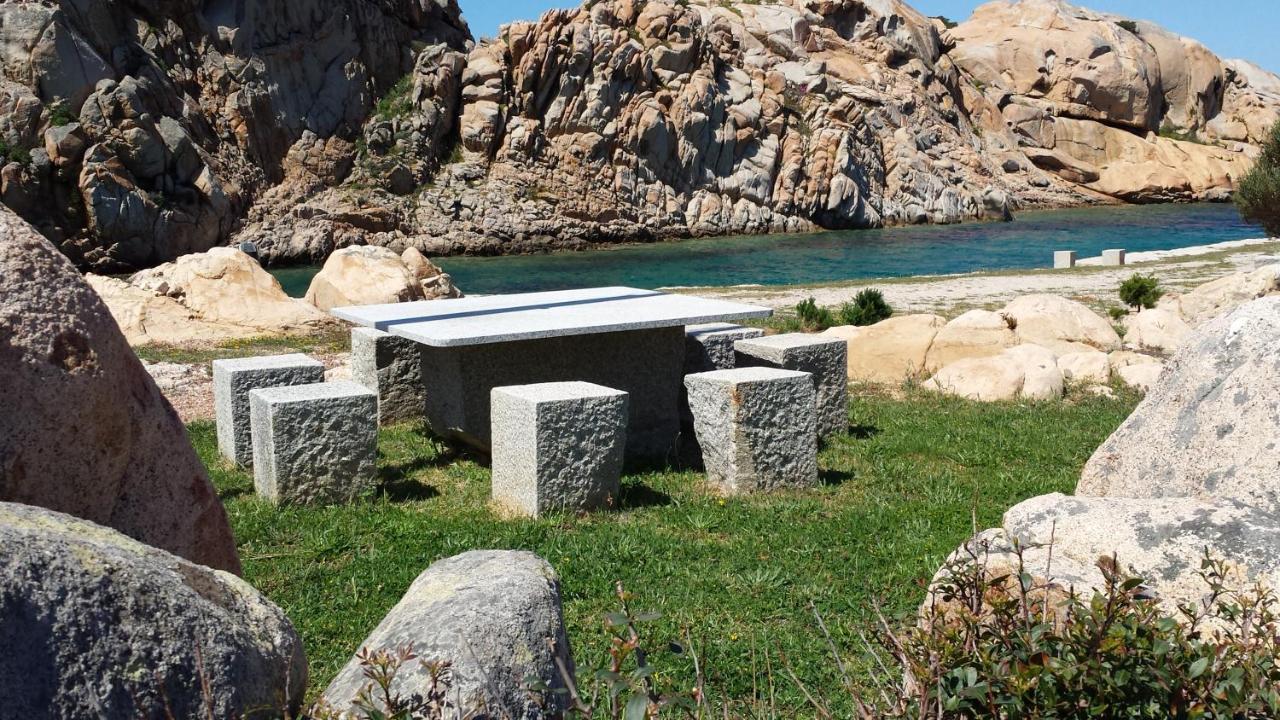 Residence Cala Francese - Case Sul Mare La Maddalena  Dış mekan fotoğraf