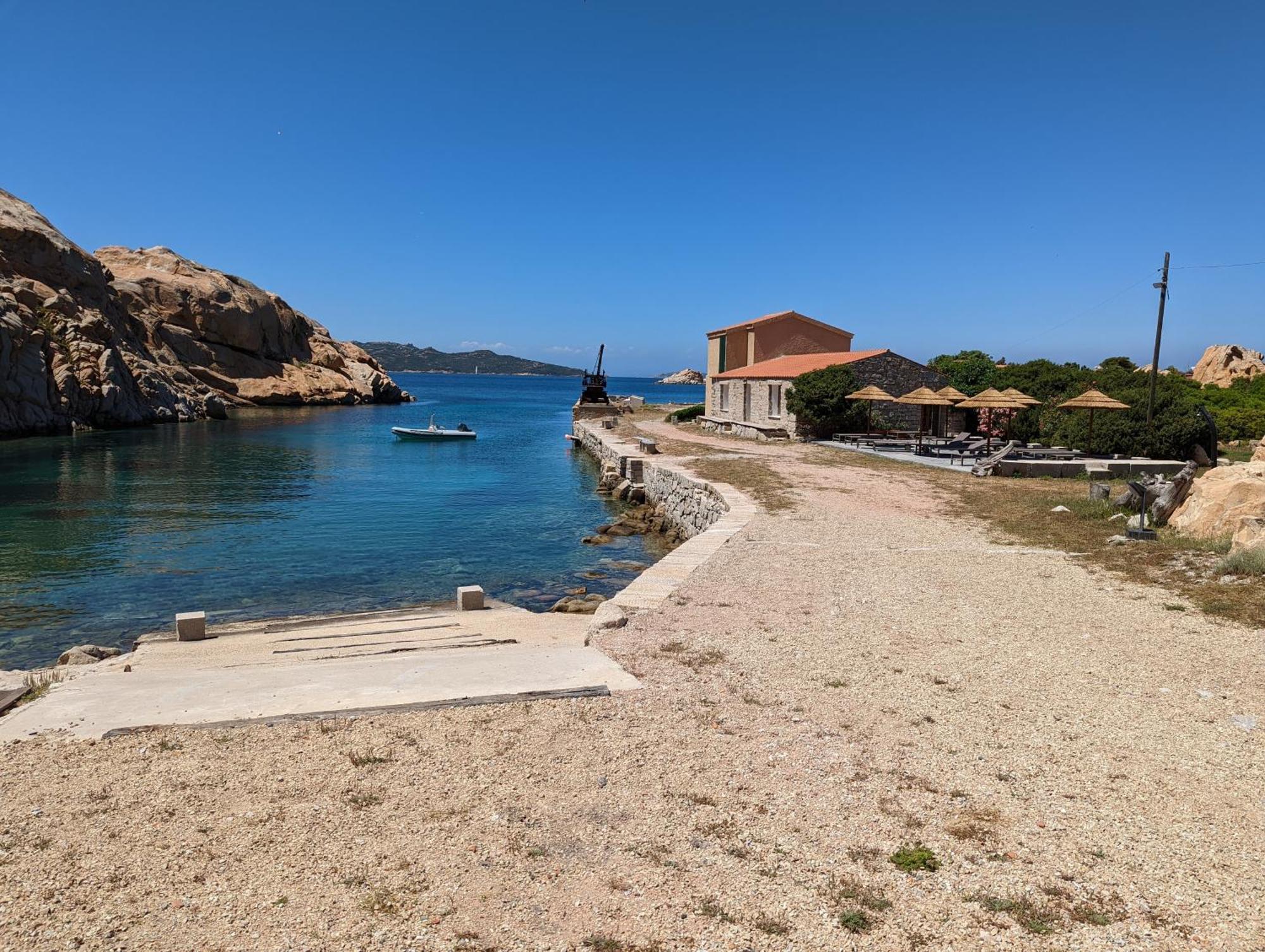 Residence Cala Francese - Case Sul Mare La Maddalena  Dış mekan fotoğraf
