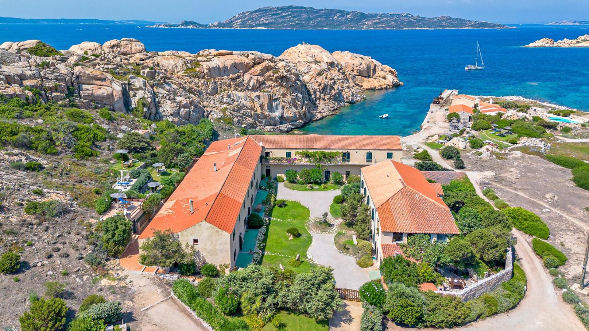 Residence Cala Francese - Case Sul Mare La Maddalena  Dış mekan fotoğraf