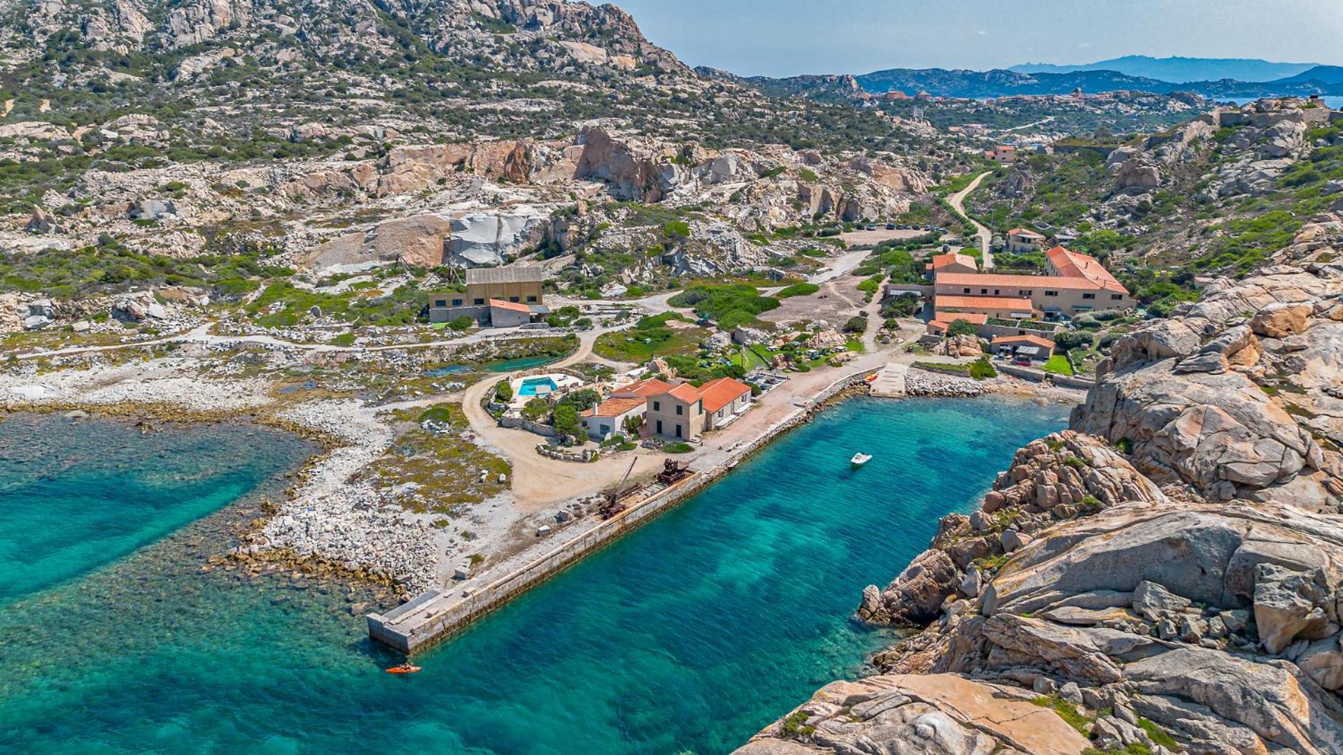 Residence Cala Francese - Case Sul Mare La Maddalena  Dış mekan fotoğraf